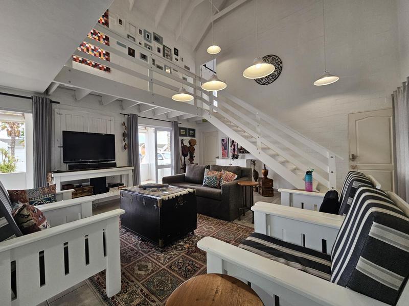 3 Bedroom Property for Sale in Golden Mile Western Cape